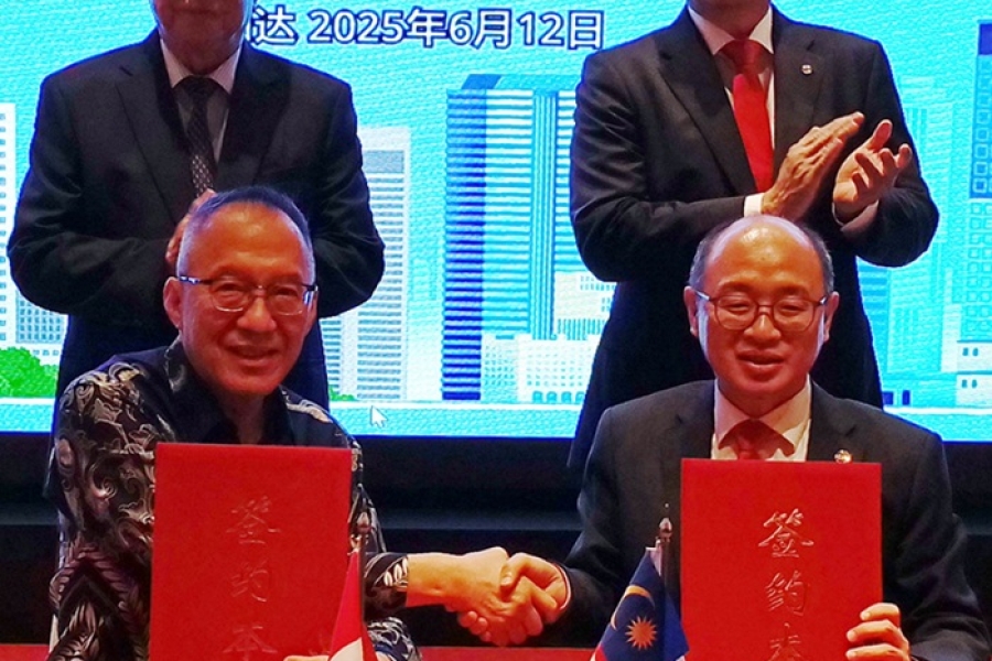 The delegation of The Malaysian Chinese Chamber of Commerce visited Indonesian Chinese Entrepreneur Association to strengthen cooperation