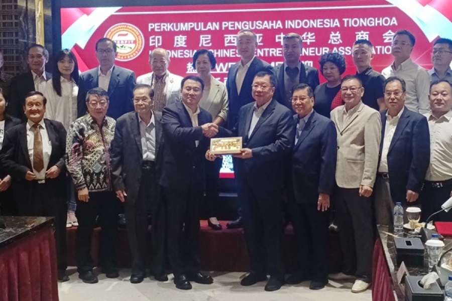 新疆商务厅经贸代表团拜访印尼中华总商会增进合作